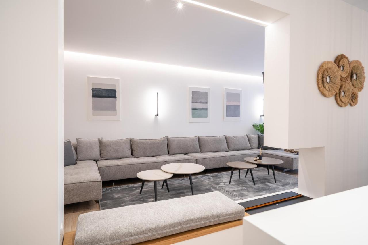 Kolonaki Upscale 4 Bedroom Luxury Appartement *