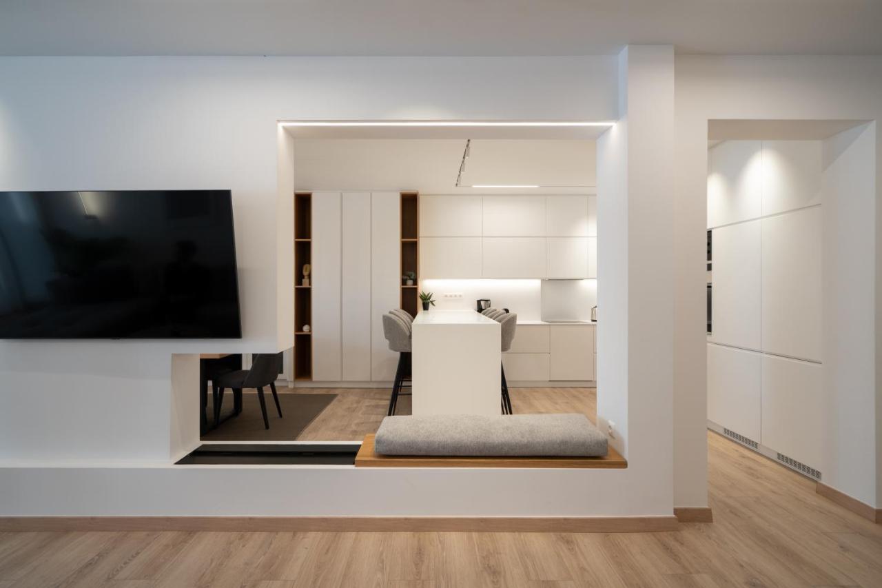 Daire Kolonaki Upscale 4 Bedroom Luxury *