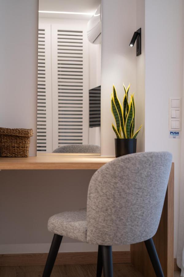 Kolonaki Upscale 4 Bedroom Luxury * Atina
